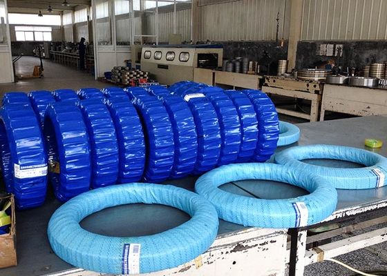 بلبرینگ غلتکی سیلندر NU212E تک ردیف برنجی قفس دار بدون مکان یابی با قفس